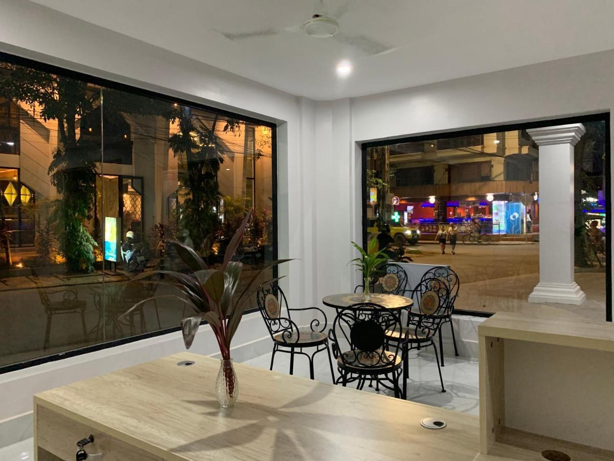 Nico'S Hotel And Skybar Siem Reap Luaran gambar