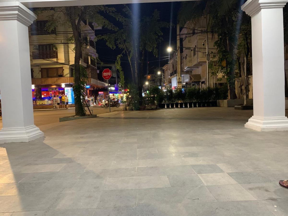 Nico'S Hotel And Skybar Siem Reap Luaran gambar