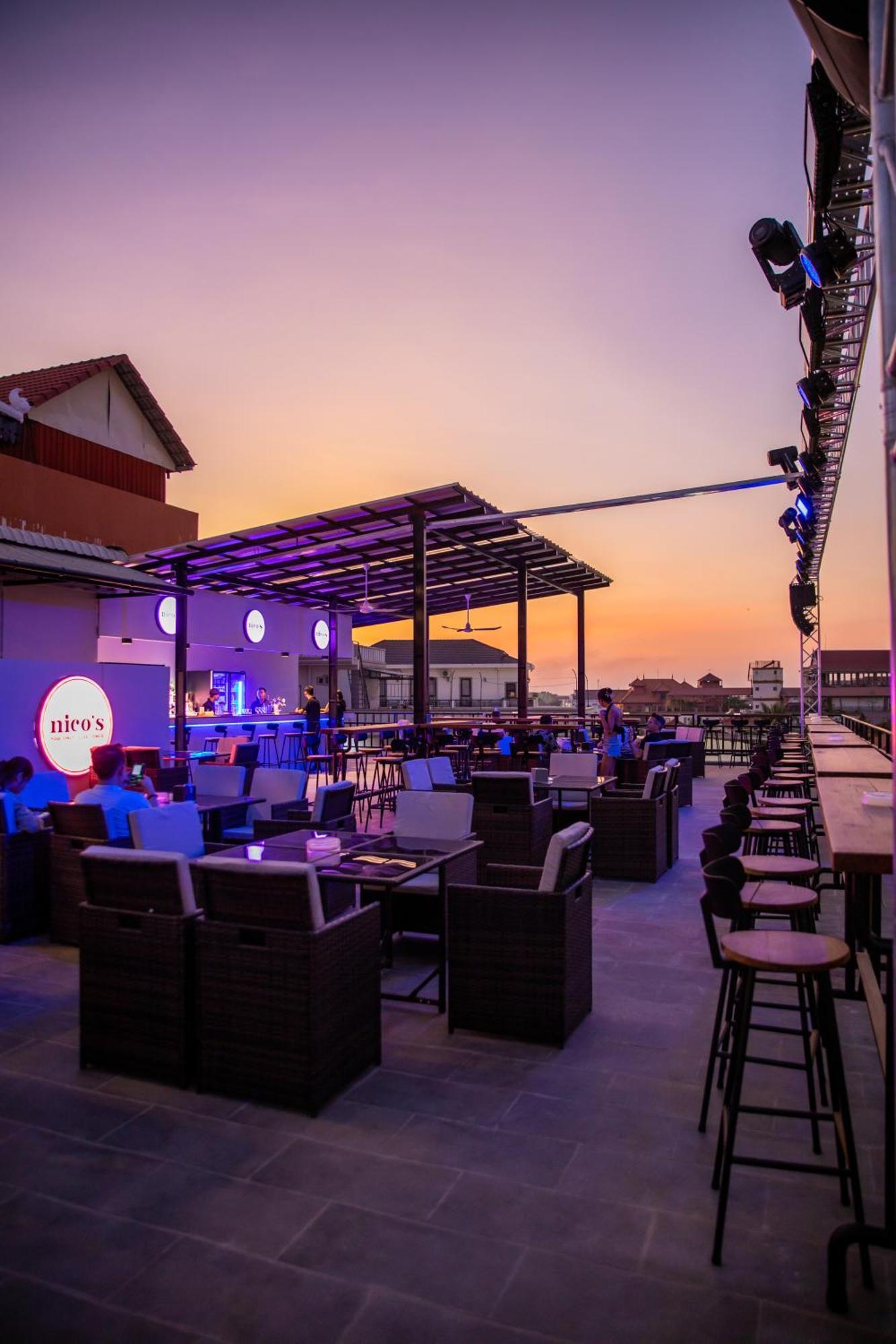 Nico'S Hotel And Skybar Siem Reap Luaran gambar