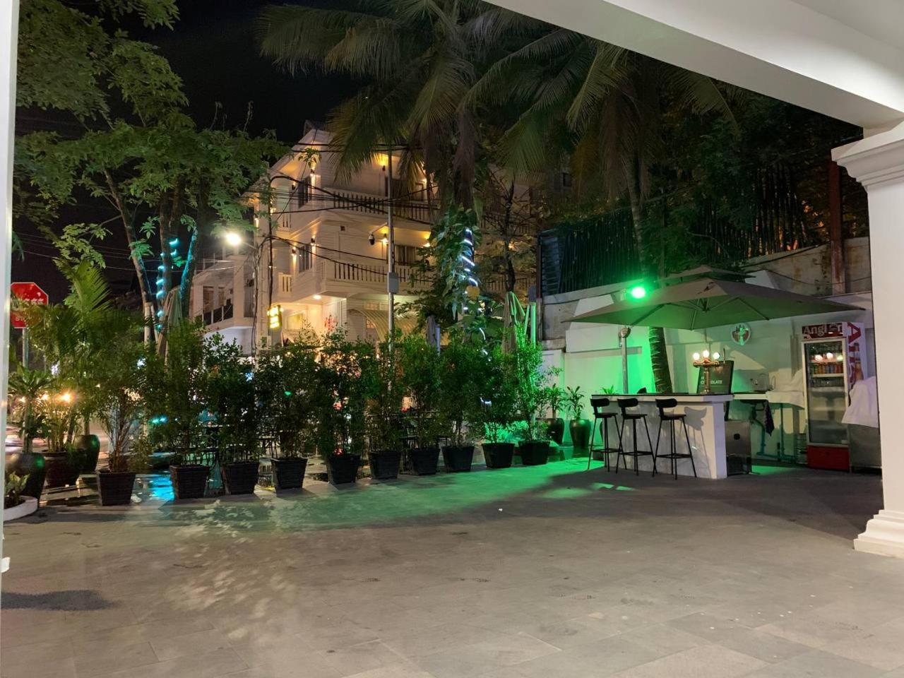 Nico'S Hotel And Skybar Siem Reap Luaran gambar